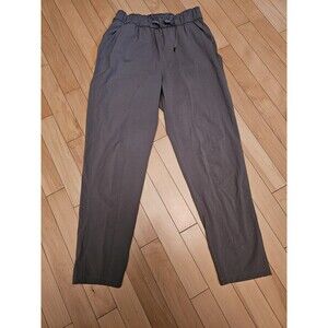 Lululemon Green Stretch Travel Lounge Crop Pants Drawstring Waist Women's Size 6